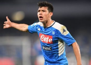 PRENSA ITALIANA ESPECULA SALIDA DE «CHUCKY» LOZANO DEL NAPOLI EN VERANO