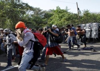 GUARDIA NACIONAL FRENA PASO DE MIGRANTES