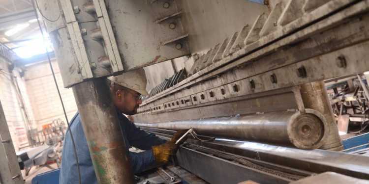 ACTIVIDAD INDUSTRIAL MEXICANA REGISTRA EN 2019 SU PEOR CAÍDA EN 10 AÑOS