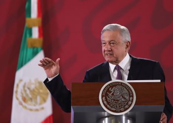 ADIÓS A LOS «PUENTES», LÓPEZ OBRADOR PROPONDRÁ CAMBIOS EN CALENDARIO ESCOLAR