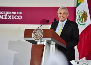 AEROPUERTO ESTARÁ LISTO EN TIEMPO RÉCORD GRACIAS A MILITARES: AMLO