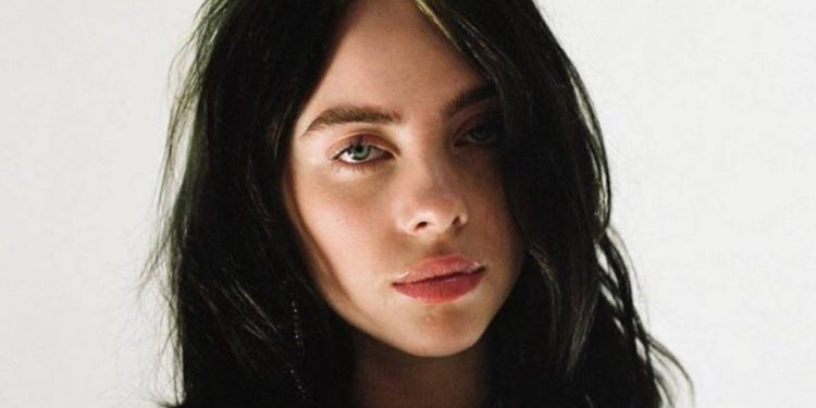 BILLIE EILISH PRESENTA LA CANCIÓN DE LA NUEVA PELÍCULA DE JAMES BOND
