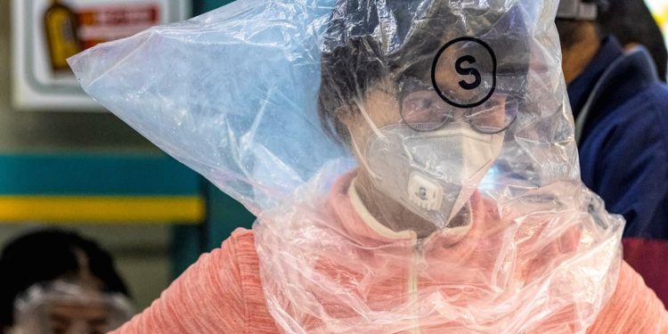 CHINA ELEVA A MIL 868 LOS MUERTOS POR COVID-19