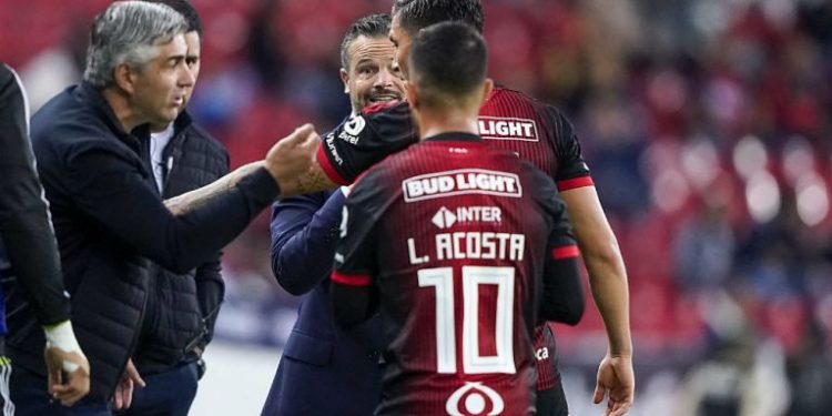 DEBE DE SER EL PEOR PRIMER TIEMPO QUE HE PODIDO DIRIGIR: RAFAEL PUENTE