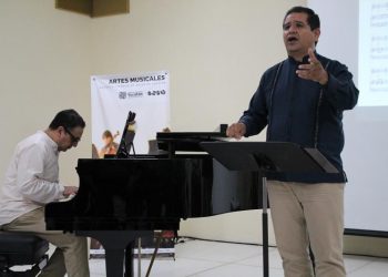 DEDICA ESAY LIBRO DIGITAL A RICARDO PALMERÍN