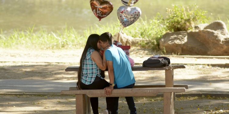 DÍA DEL AMOR DEJARÍA MÁS DE 22 MIL 800 MDP EN DERRAMA: CONCANACO