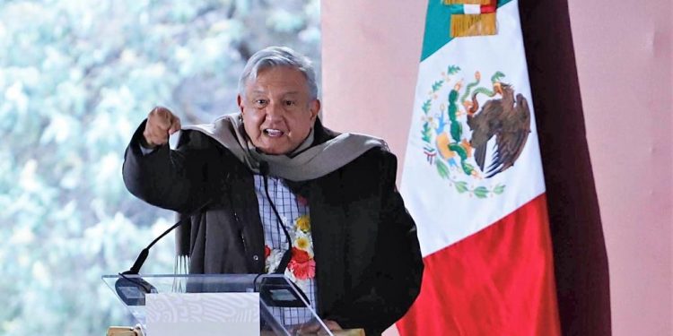 EL CORRUPTO ES MAL VISTO, «FUCHI CACA», DICE LÓPEZ OBRADOR