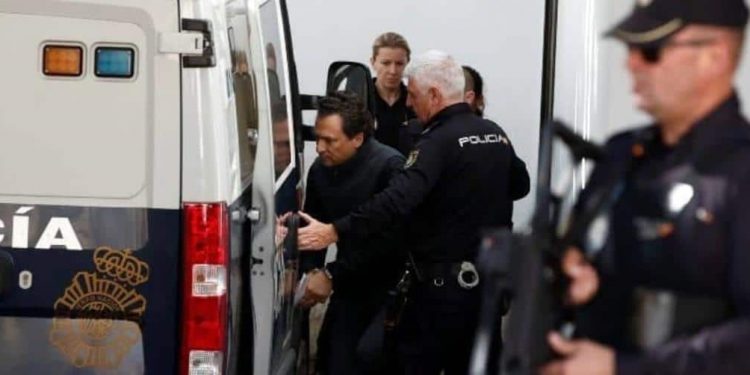 EMILIO LOZOYA ENCARARÁ EXTRADICIÓN EN PRISIÓN, DECIDE JUEZ ESPAÑOL