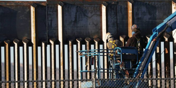 EXTIENDEN EL ESTADO DE EMERGENCIA EN LA FRONTERA SUR DE EU