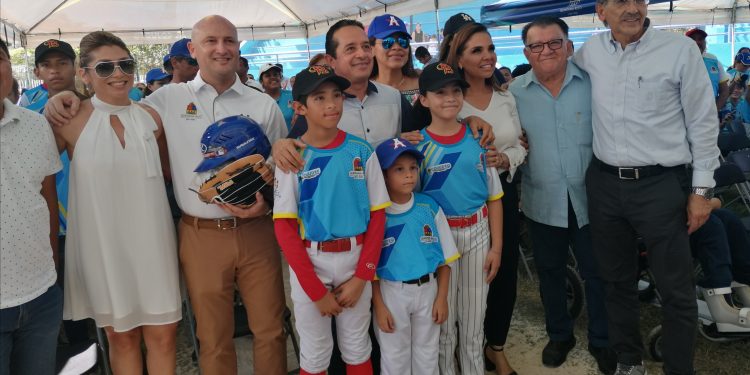 AMLO, CARLOS JOAQUÍN Y MARA SON GRANDES ALIADOS DEL DEPORTE: ARTURO ABREU