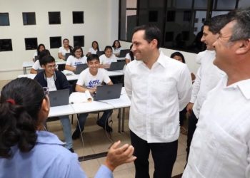 MAYORES OPORTUNIDADES PARA QUE ESTUDIANTES UNIVERSITARIOS DEL INTERIOR DEL ESTADO SE PREPAREN MEJOR