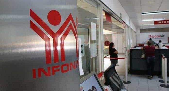 NO HABRÁ DESALOJOS POR ADEUDOS AL INFONAVIT: LÓPEZ OBRADOR