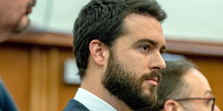 PABLO LYLE DEMANDA AL ESTADO DE FLORIDA
