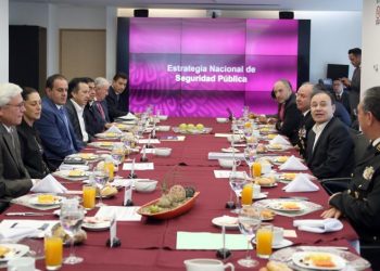 REFUERZAN ADÁN AUGUSTO Y ALFONSO DURAZO COORDINACIÓN EN MATERIA DE SEGURIDAD