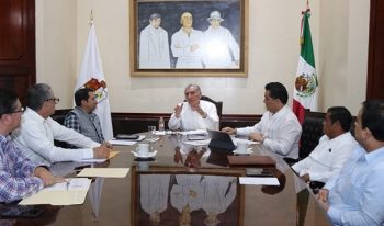SE REÚNE ADÁN AUGUSTO CON DIRIGENTES DE PARTIDOS DE TABASCO