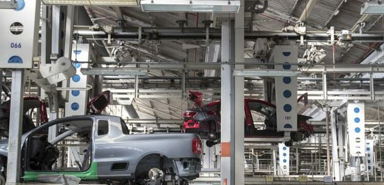 VOLKSWAGEN POSPONE REAPERTURA DE ALGUNAS FÁBRICAS EN CHINA