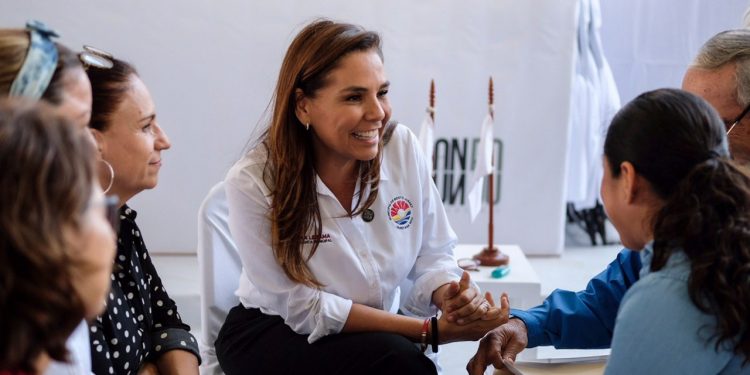 LLEVA MARA JUSTICIA SOCIAL A PUERTO JUÁREZ