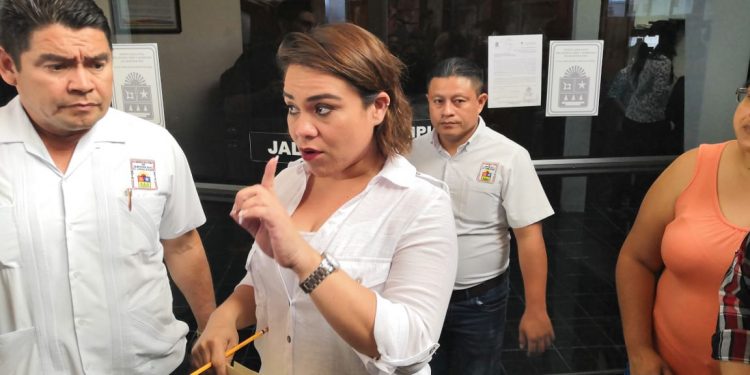 REYNA DURÁN SE NIEGA A DEJAR PRESIDENCIA DE LA JUGOCOPO