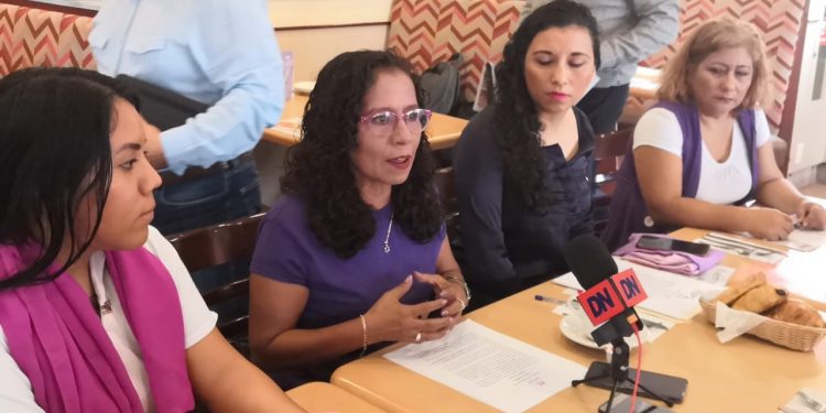 CONVOCAN A CADENA FEMINISTA EN CHETUMAL