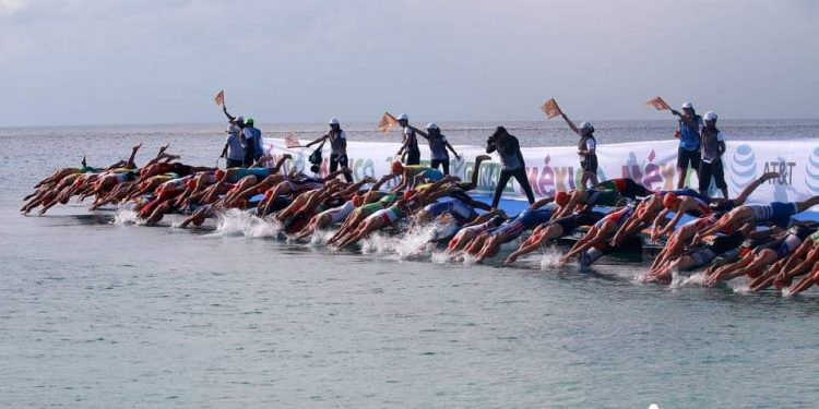 DISPUTAN TRIATLÓN ESTATAL EN COZUMEL