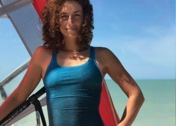 DEMITA VEGA ENTRENA DESDE SU CASA PARA NO PERDER RITMO