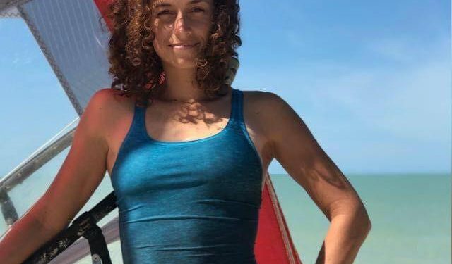 DEMITA VEGA ENTRENA DESDE SU CASA PARA NO PERDER RITMO