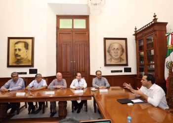 INSTALA VILA DOSAL COMITÉ DE ASESORAMIENTO CON LOS MEJORES EPIDEMIÓLOGOS Y EXPERTOS EN SALUD PÚBLICA Y PRIVADA DE YUCATÁN