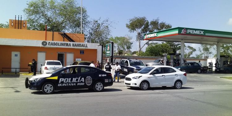 ASALTAN LA GASOLINERA DE LA INSURGENTES CON BOULEVARD