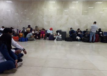 SUSPENDEN VUELOS A PERÚ DESDE CANCÚN, HAY 400 SUDAMERICANOS VARADOS