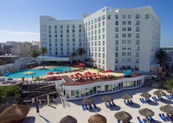 RCI ANUNCIA QUE GRUPO SUNSET WORLD REAFIRMA SU LIDERAZGO EN EL SECTOR DE CLUBES VACACIONALES TODO INCLUIDO AL RECIBIR LOS PREMIOS GOLDEN CROWN 2020