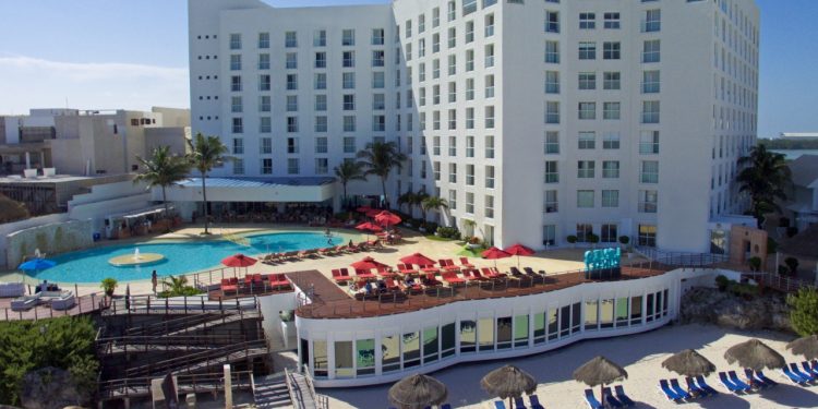 RCI ANUNCIA QUE GRUPO SUNSET WORLD REAFIRMA SU LIDERAZGO EN EL SECTOR DE CLUBES VACACIONALES TODO INCLUIDO AL RECIBIR LOS PREMIOS GOLDEN CROWN 2020