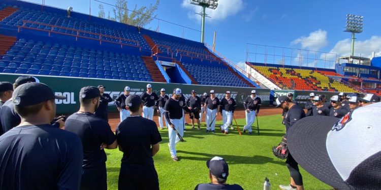 PRESUME VICENTE PALACIOS SOLIDEZ DEL PITCHEO DE LOS TIGRES