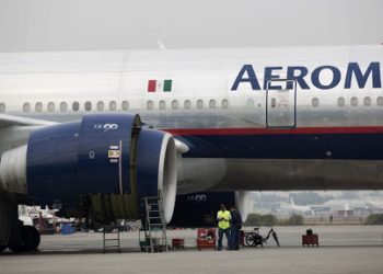 AEROLÍNEAS Y TURISMO, PRIMERAS VÍCTIMAS DE COVID-19 EN MÉXICO