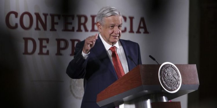 AMLO DESTACA IMPORTANCIA DE PROGRAMAS SOCIALES ANTE COVID-19