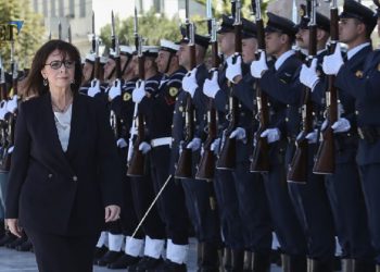 ASUME LA PRIMERA PRESIDENTA EN LA HISTORIA DE GRECIA