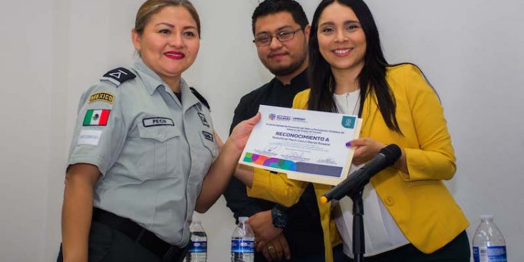 ATENCIÓN DE TRÁNSITO Y VIALIDAD, EN LENGUA DE SEÑAS MEXICANA