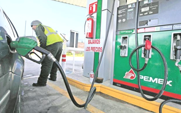 BAJA EN GASOLINA CONTIENE INFLACIÓN EN LA PRIMERA QUINCENA DE MARZO