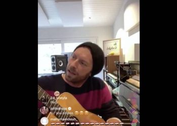 CHRIS MARTIN DA ÁNIMOS A PERSONAS EN CUARENTENA CON CONCIERTO EN INSTAGRAM