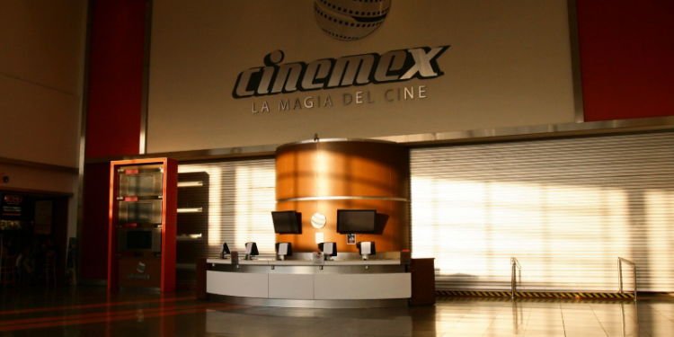 CINEMEX APAGA SUS PROYECTORES, CIERRA HASTA NUEVO AVISO POR CORONAVIRUS