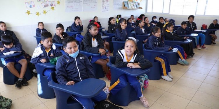 CON PLANTELES EDUCATIVOS NUEVOS Y ADECUADOS, NIÑOS YUCATECOS DE PREESCOLAR Y PRIMARIA APRENDEN MEJOR