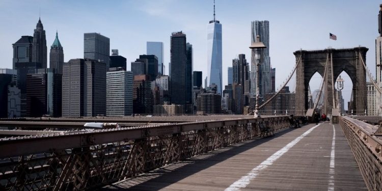 CUARENTENA DESACELERA CONTAGIO DE CORONAVIRUS EN NUEVA YORK