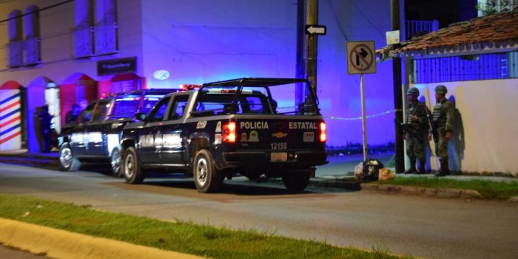 POR NO RESPETAR EL TOQUE DE QUEDA, DETIENEN A 19 PERSONAS EN COZUMEL