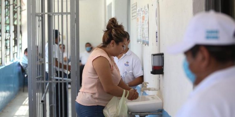 EL CENTRO DE REINSERCIÓN SOCIAL DE MÉRIDA FORTALECE SUS MEDIDAS SANITARIAS ANTE CONTINGENCIA POR CORONAVIRUS COVID-19
