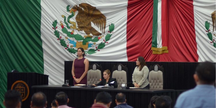 VA CONGRESO POR RECURSOS PARA ATENDER EL SARGAZO