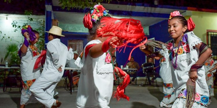 COMIENZA LA FIESTA TRADICIONAL MAYA EN TULUM