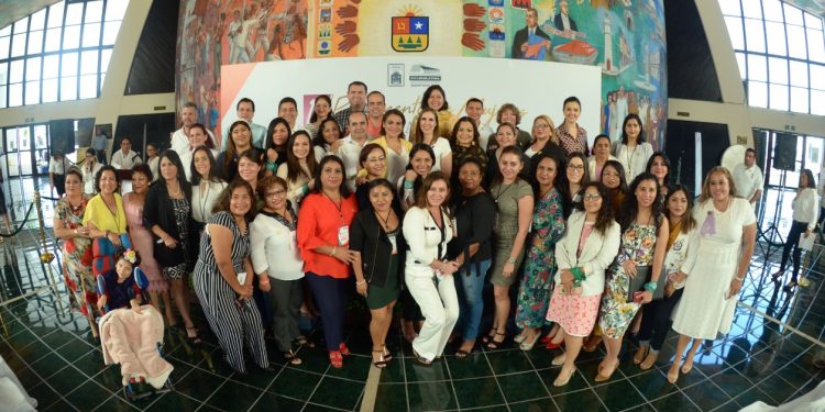 INICIA EL PRIMER PARLAMENTO FEMENIL DE QUINTANA ROO