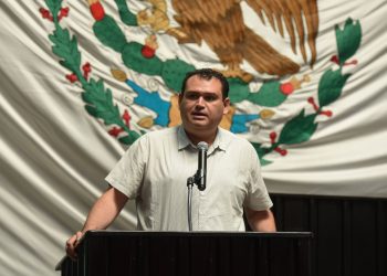 PIDE  EDGAR GASCA SUSPENDAN SESIONES EN CONGRESO DE QUINTANA ROO POR 15 DÍAS