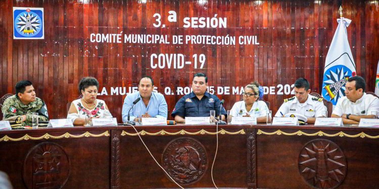 ANUNCIAN CIERRE DE BARES Y DISCOTECAS EN ISLA MUJERES