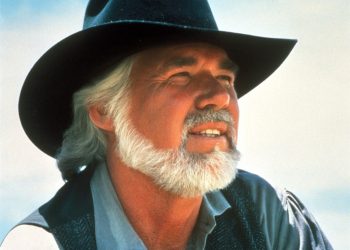 FALLECE LEYENDA DE LA MÚSICA COUNTRY, KENNY RODGERS