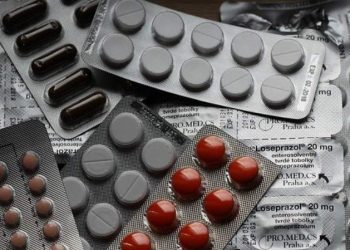 INVESTIGAN A EMPRESA QUE PRODUJO MEDICAMENTO CONTAMINADO